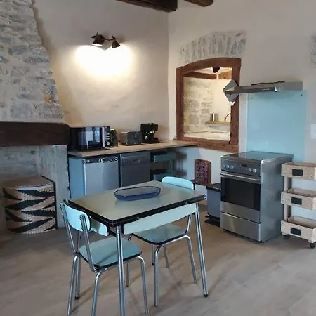 Chez Guetou Gite De Charme En Lozere La Tieule Extérieur photo